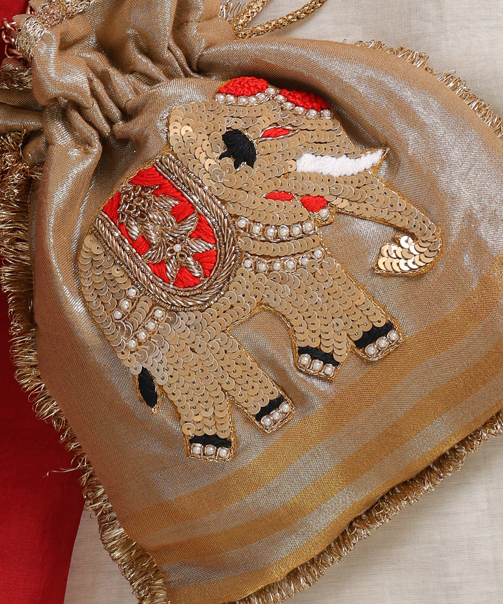 Sona_Ghungroo_Ethnic_Necklace_Set_WeaverStory_05
