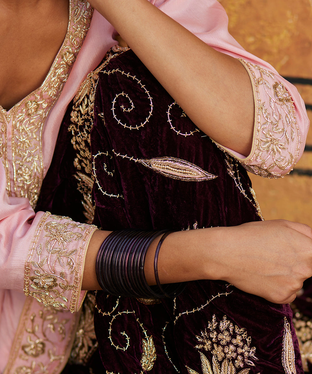 Black_Velvet_Zardozi_Embroidery_Gararah_With_Light_Pink_Kurti_And_Heavy_Chiffon_Dupatta_WeaverStory