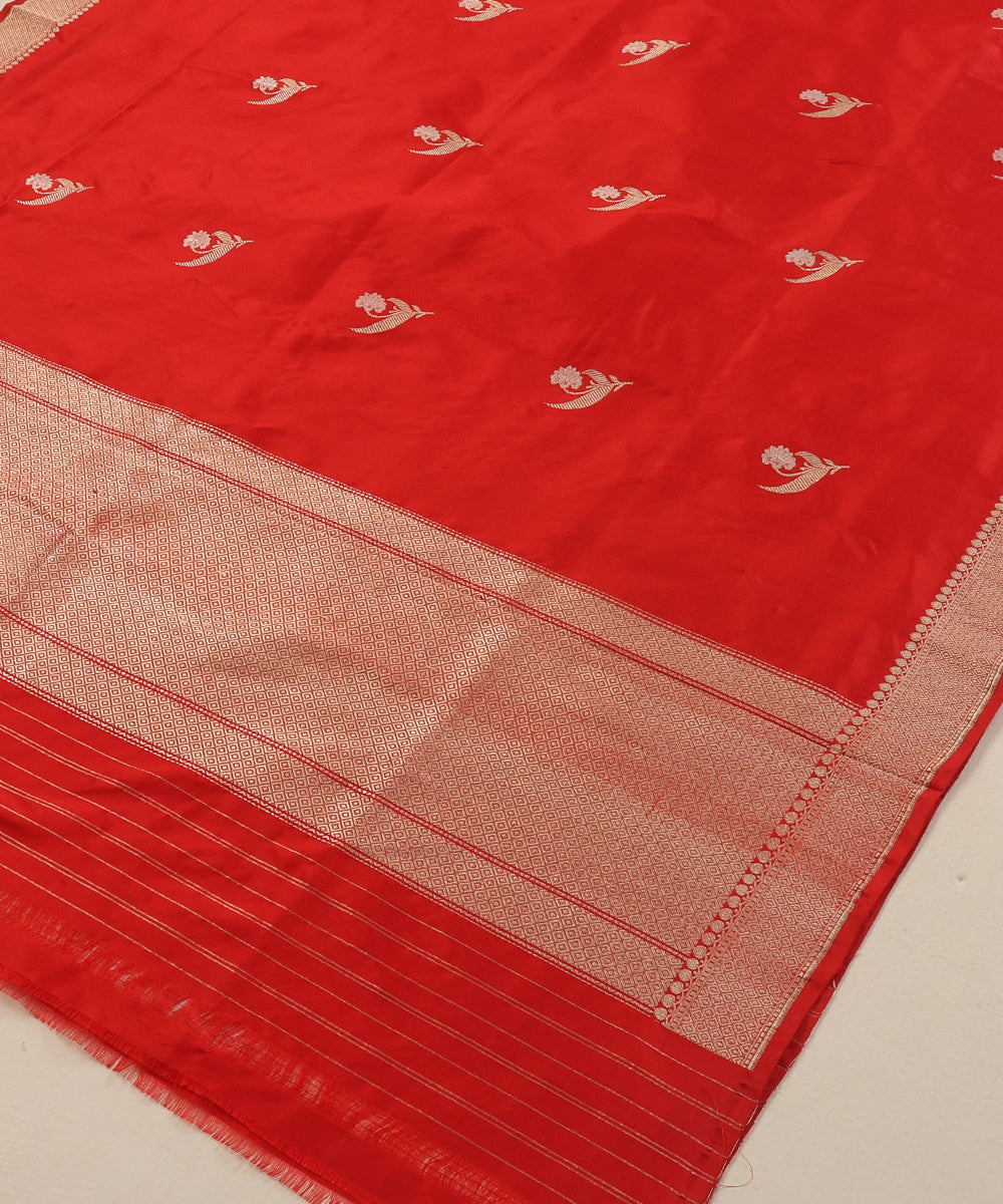 Red Handloom Pure Katan Silk Banarasi Dupatta With Kadhwa Meenakari Boota