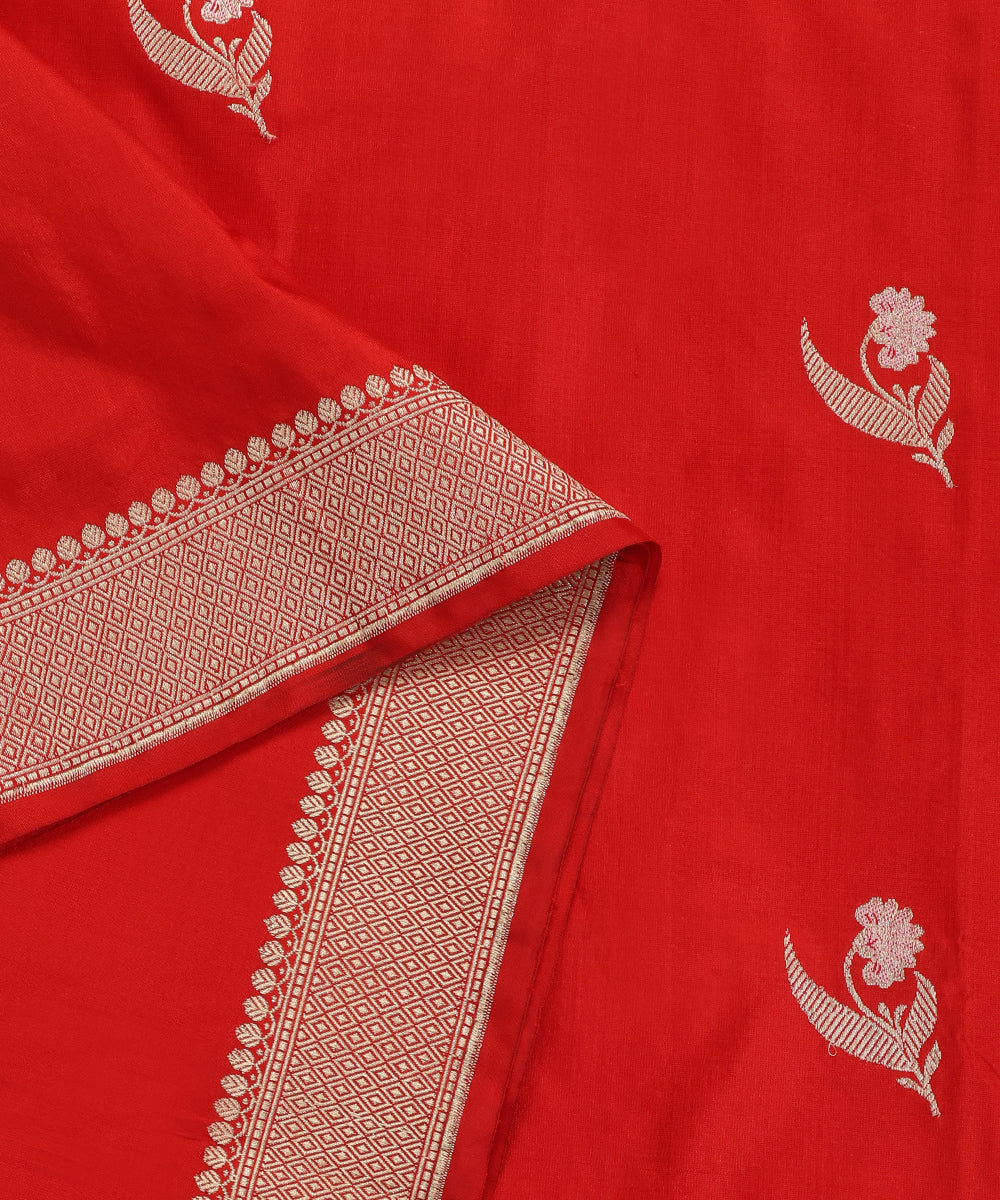 Red Handloom Pure Katan Silk Banarasi Dupatta With Kadhwa Meenakari Boota