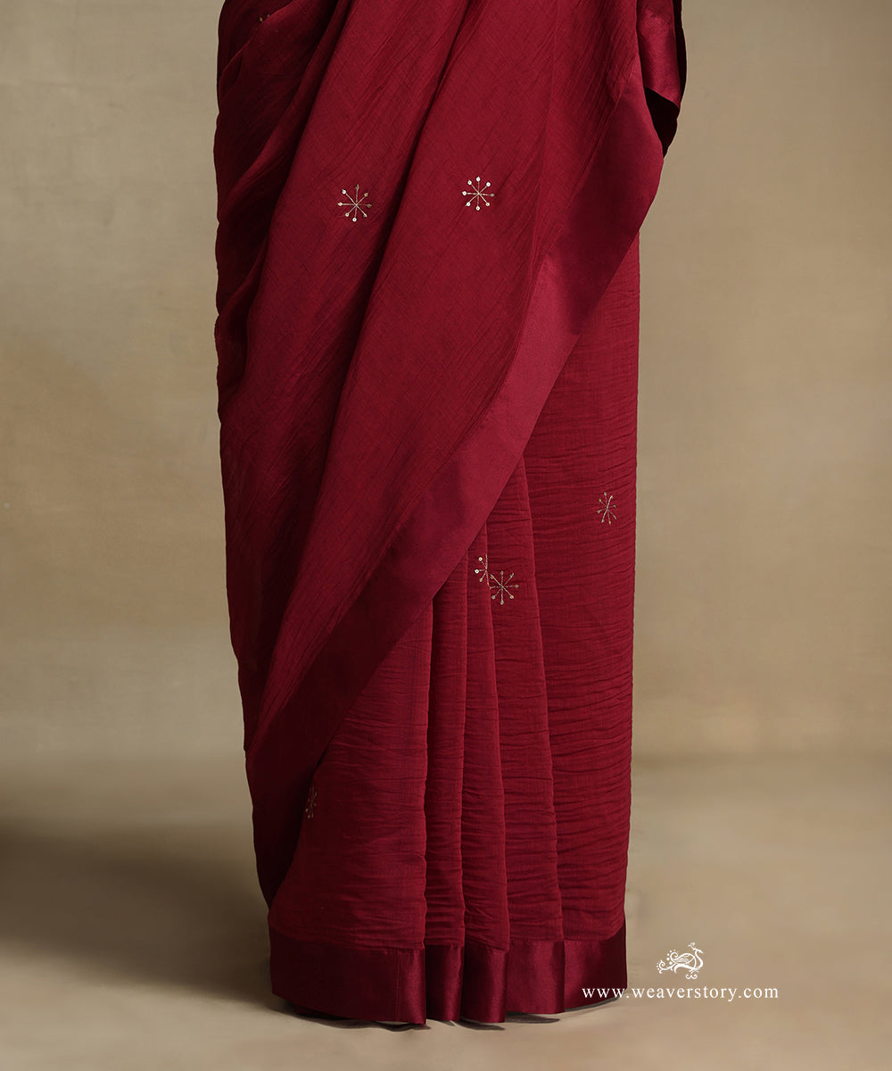 Red_Hand_Embroidered_Pure_Chanderi_Saree_With_Stitched_Blouse_WeaverStory_04