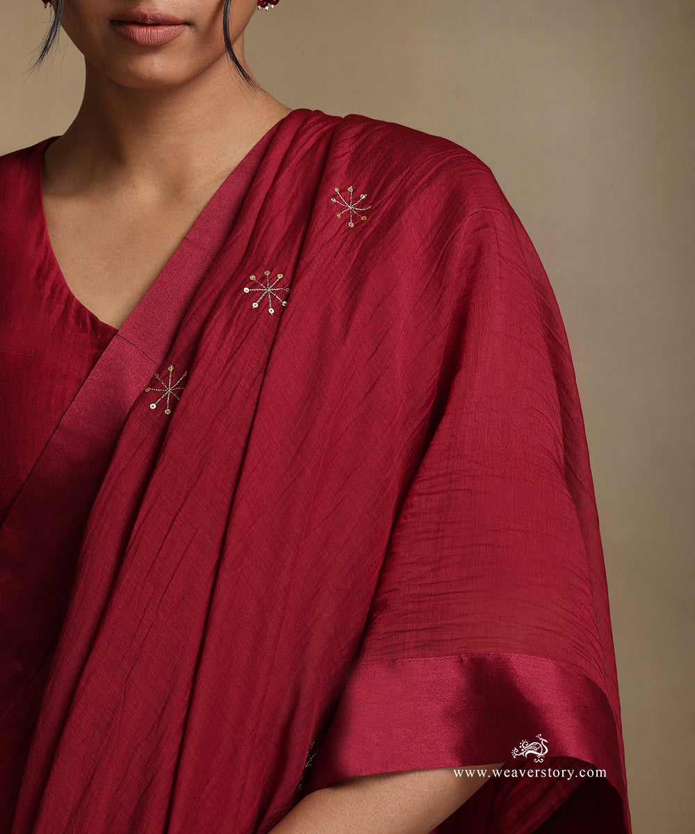 Red_Hand_Embroidered_Pure_Chanderi_Saree_With_Stitched_Blouse_WeaverStory_05