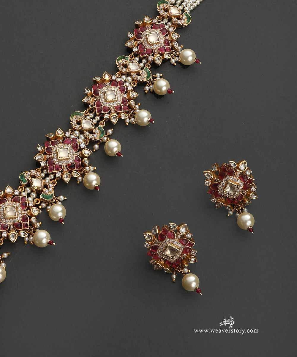 Layla_Handcrafted_Silver_Choker_Set_With_Meenakari_Jadau_Work_WeaverStory_04