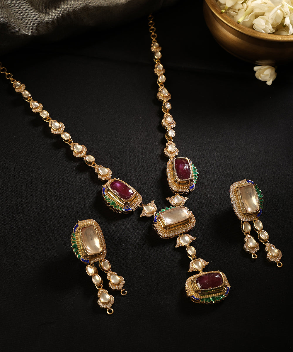 Gulnaar_Kundan_Necklace_Set_with_Ruby-Red_Stones_&_Meenakari_WeaverStory_01