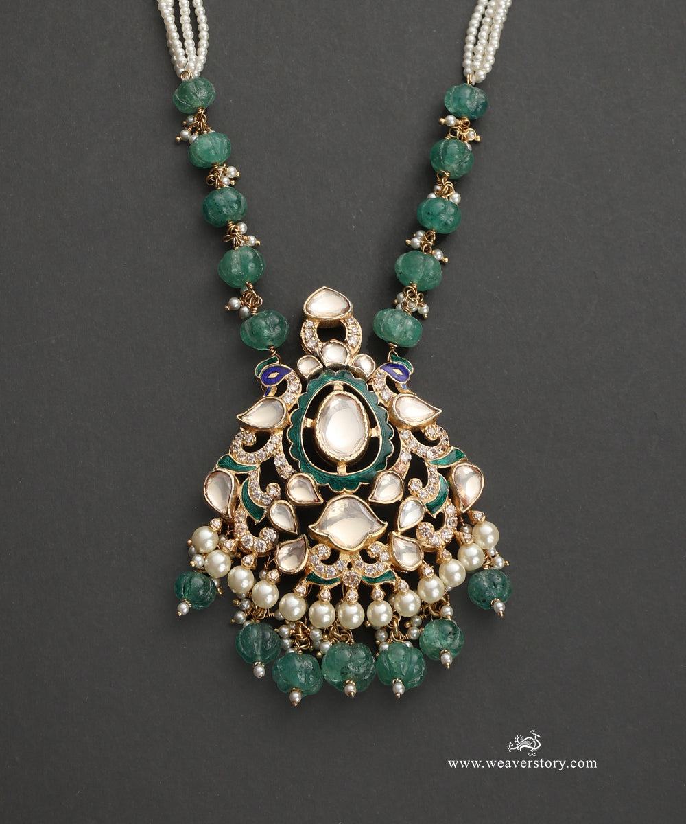 Damini_Handcrafted_Silver_Pendant_With_Meenakari_Jadau_Work_WeaverStory_03