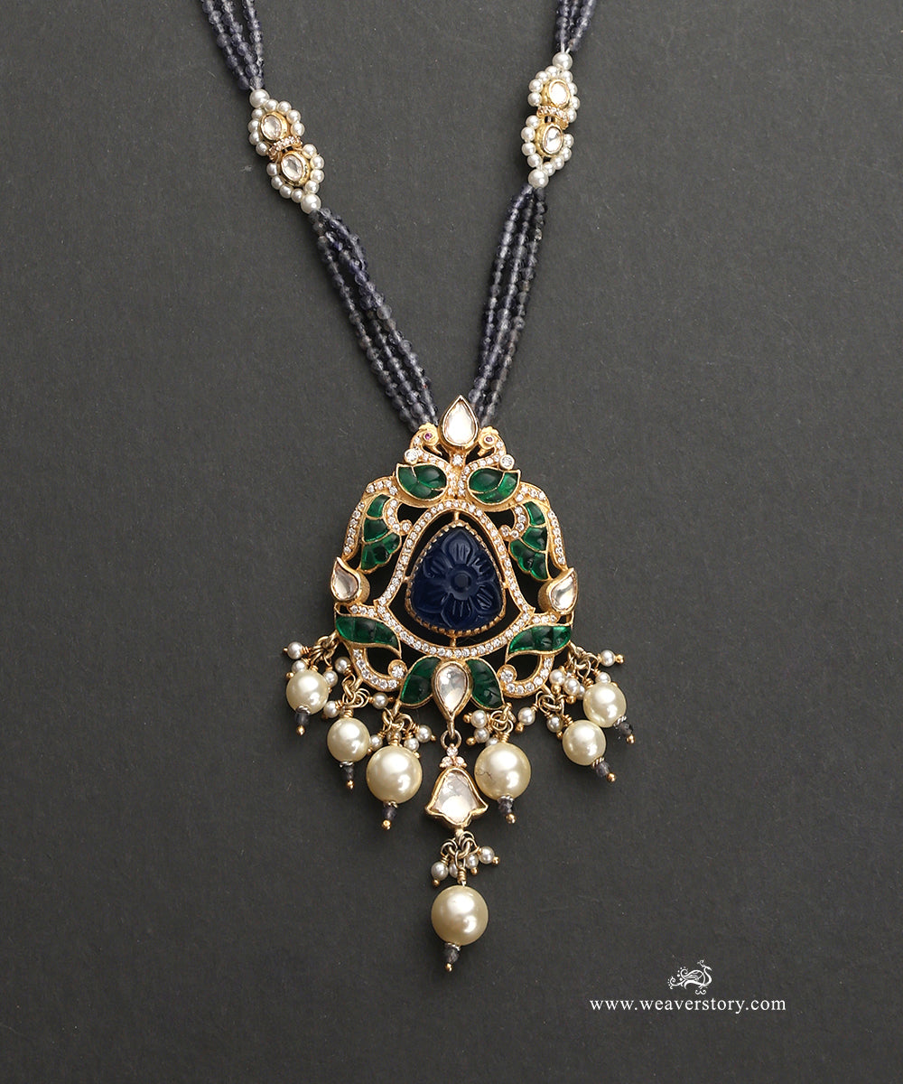 Clara_Handcrafted_Silver_Pendant_With_Green_Carving_In_Meenakari_Jadau_Work_WeaverStory_03