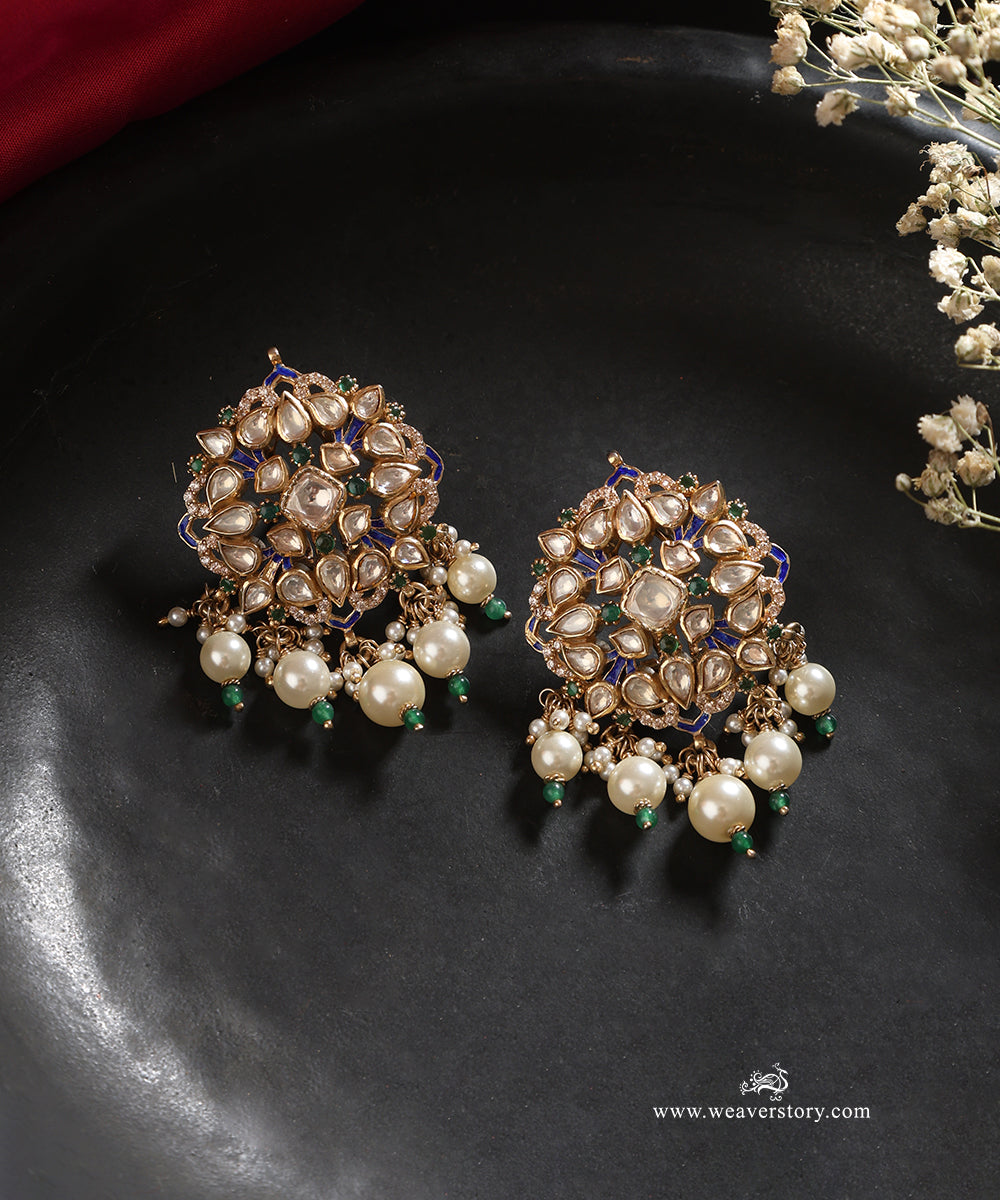Saira_Handcrafted_Silver_Studs_With_Meenakari_Jadau_Work_WeaverStory_01