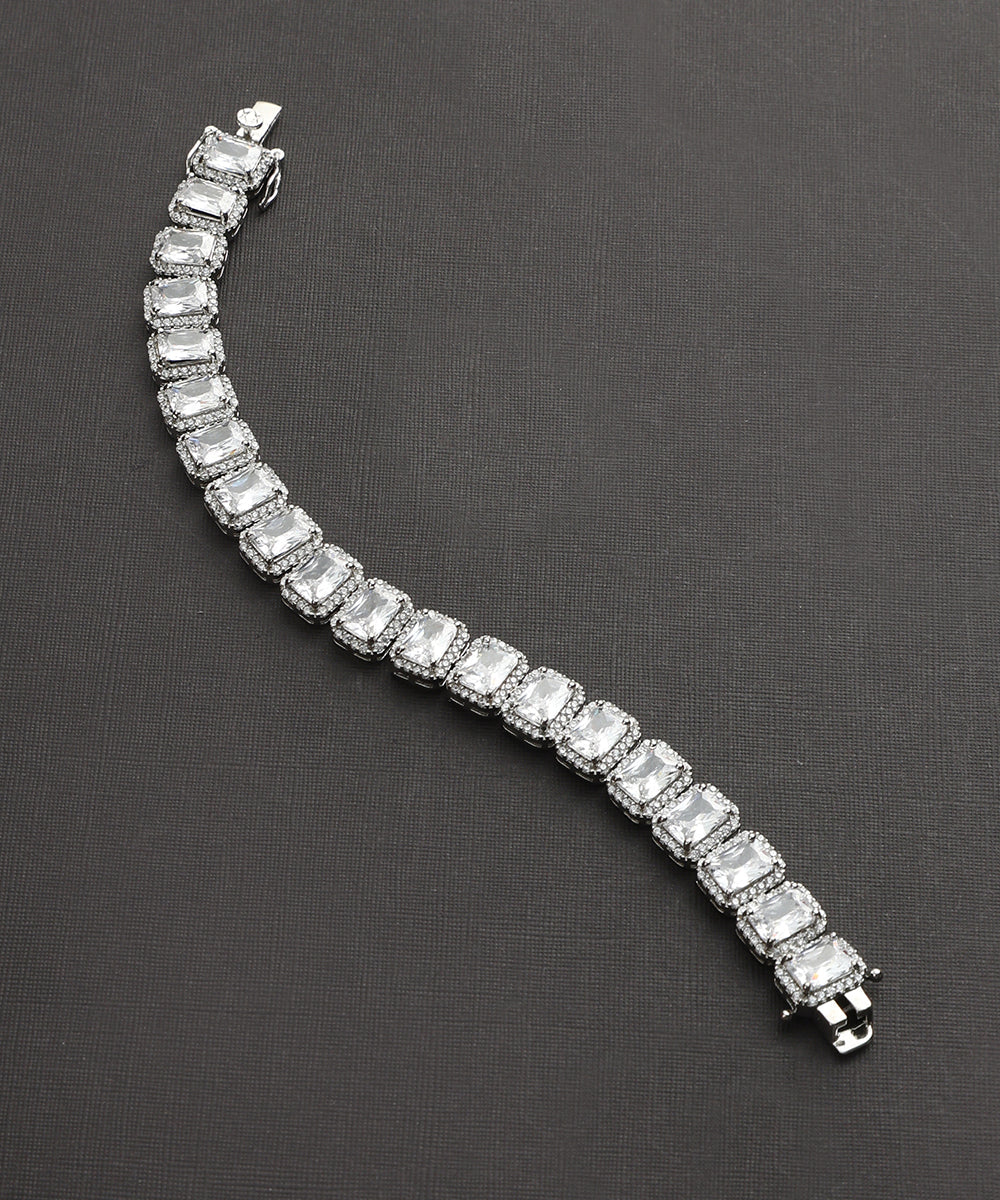 Mira_Handcrafted_Bracelet_With_Semi_Precious_Stones_WeaverStory_03