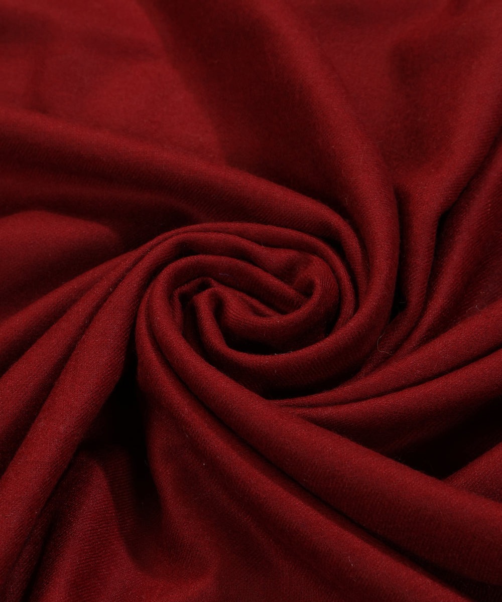 Maroon_Handwoven_Pure_Pashmina_Shawl_With_Resham_Sozni_Kari_Border_And_Palla_WeaverStory_05