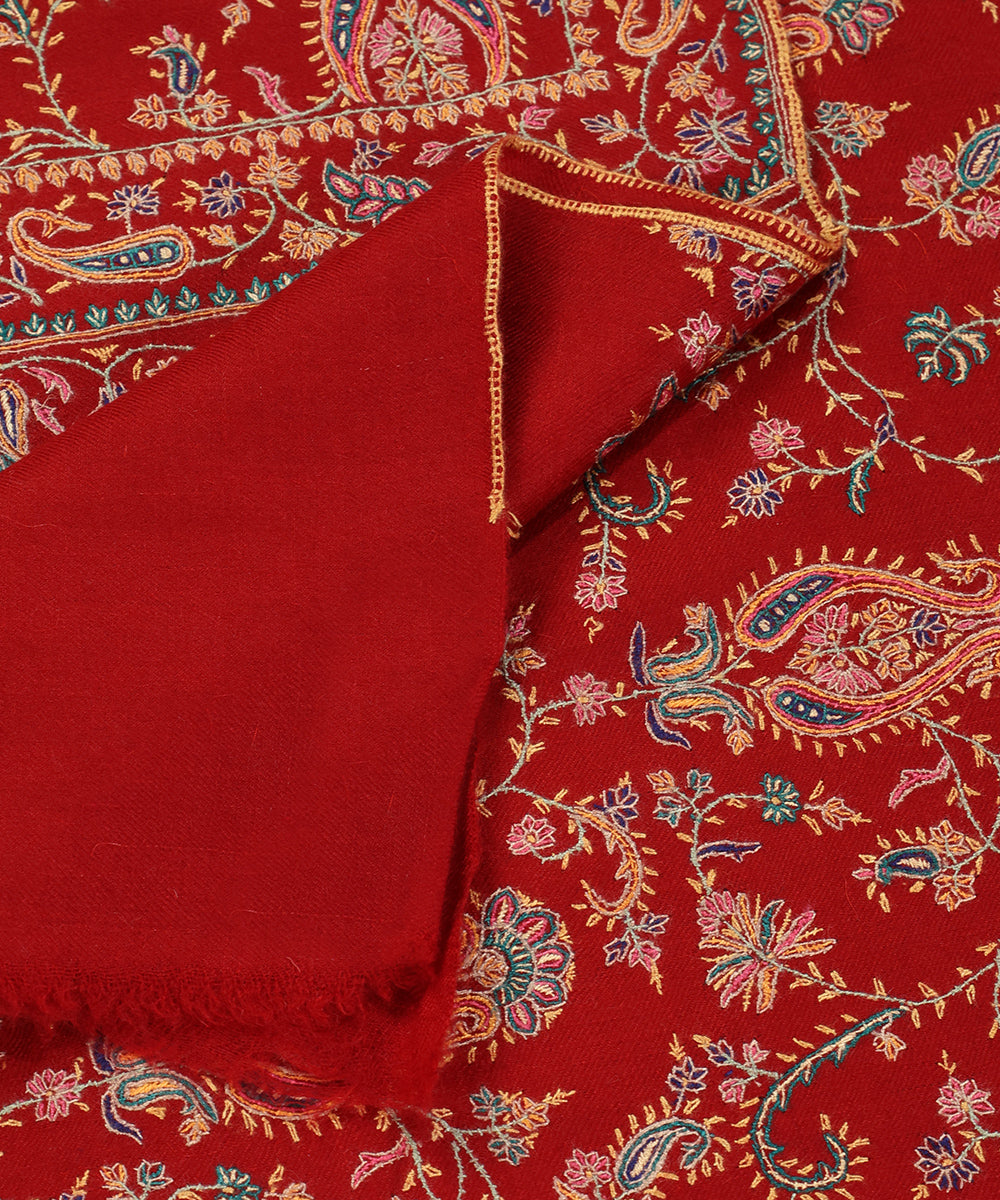 Red_Handwoven_Pure_Pashmina_Jamawar_Shawl_WeaverStory_04