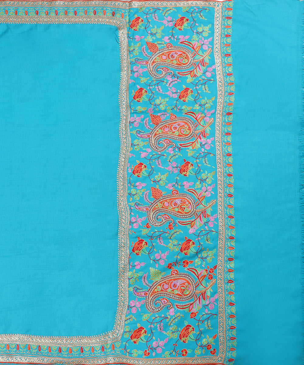 Turquoise_Handwoven_Pure_Pashmina_Shawl_With_Kaani_Weave_Mughal_Motifs_On_Palla_WeaverStory_03