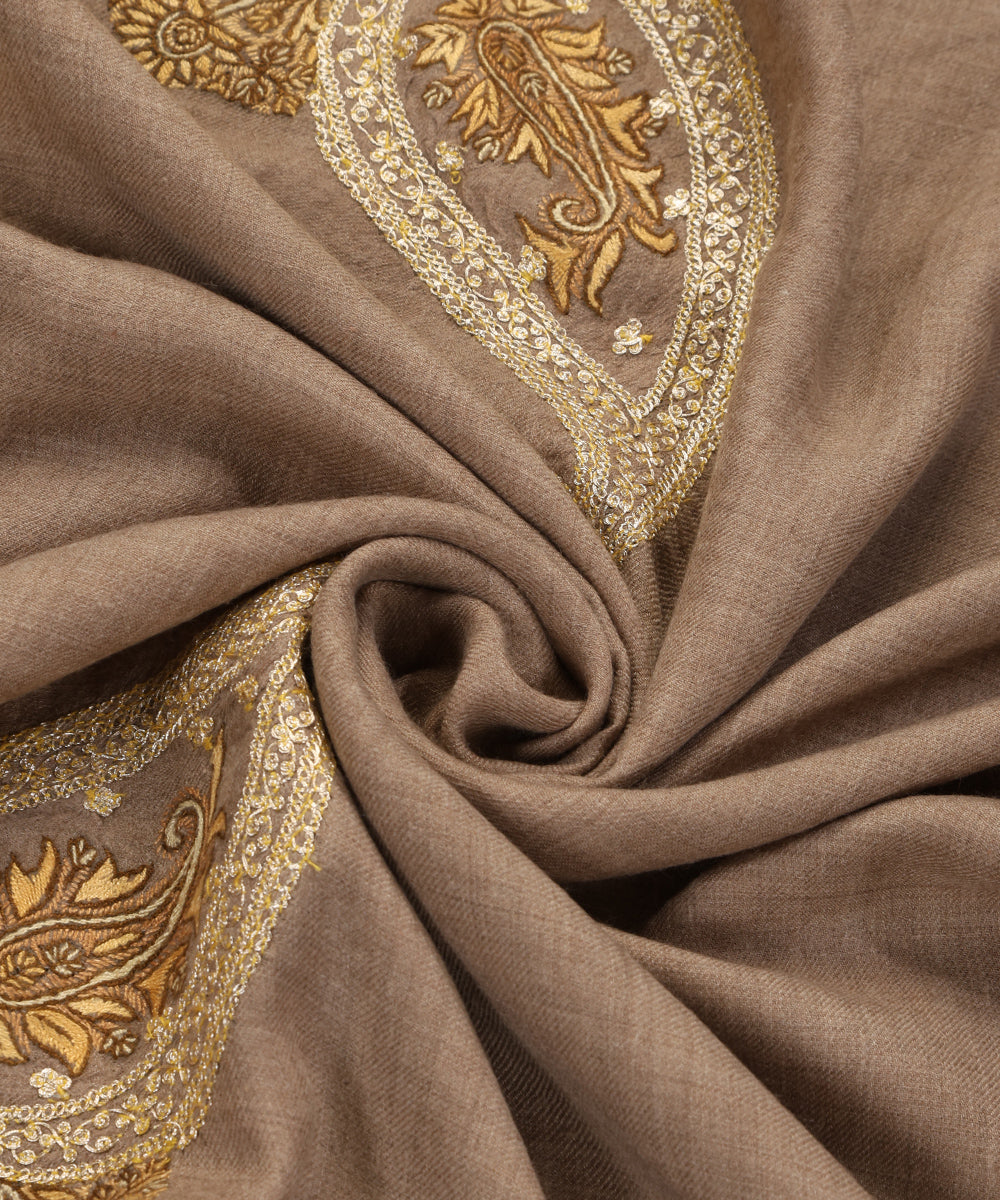 Natural_Toosh_Color_Handwoven_Pure_Pashmina_Shawl_Resham_Sozni_Kari_Border_And_Palla_With_Tilla_Highlights_WeaverStory_05