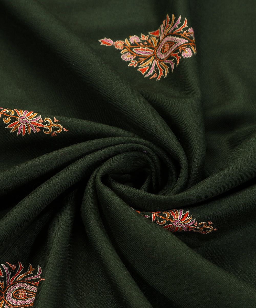 Bottle_Green_Handwoven_Pure_Pashmina_Shawl_With_Resham_Sozni_Kari_Border_And_Boota_WeaverStory_05
