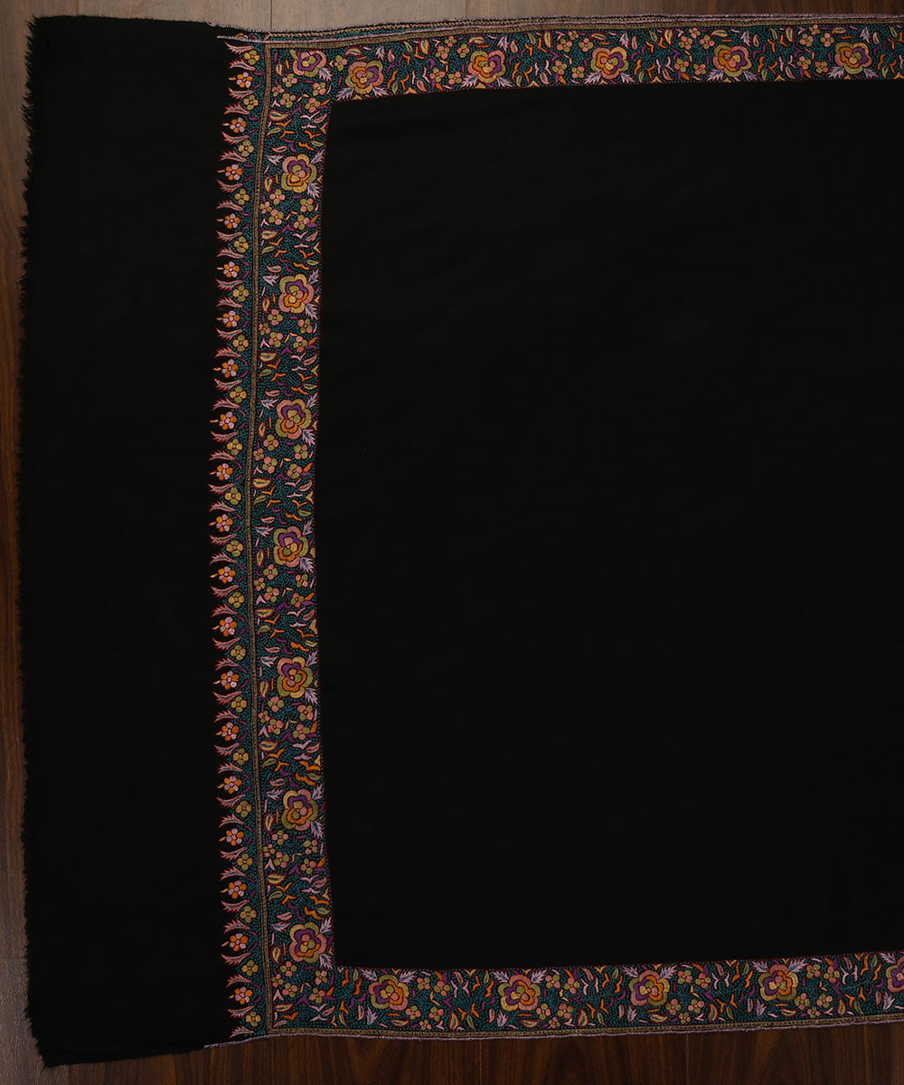 Black_Handwoven_Pure_Pashmina_Shawl_With_Resham_Paper_Mache_Border_WeaverStory_02