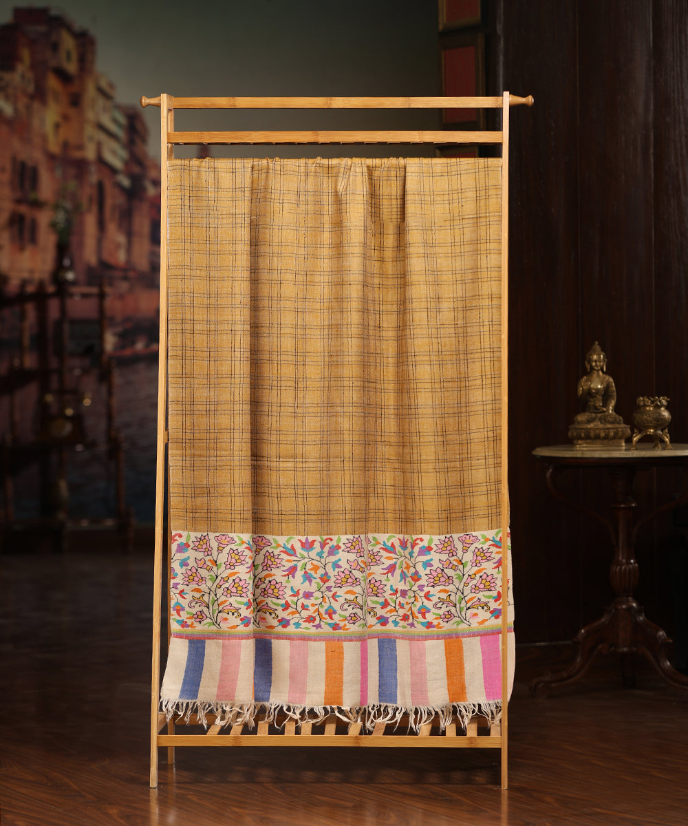 Mustard_Handwoven_Pure_Pashmina_Reversible_Kani_Shawl_With_Checks_WeaverStory_01