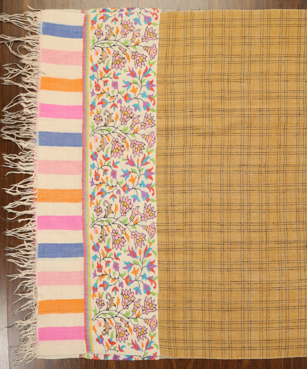 Mustard_Handwoven_Pure_Pashmina_Reversible_Kani_Shawl_With_Checks_WeaverStory_02