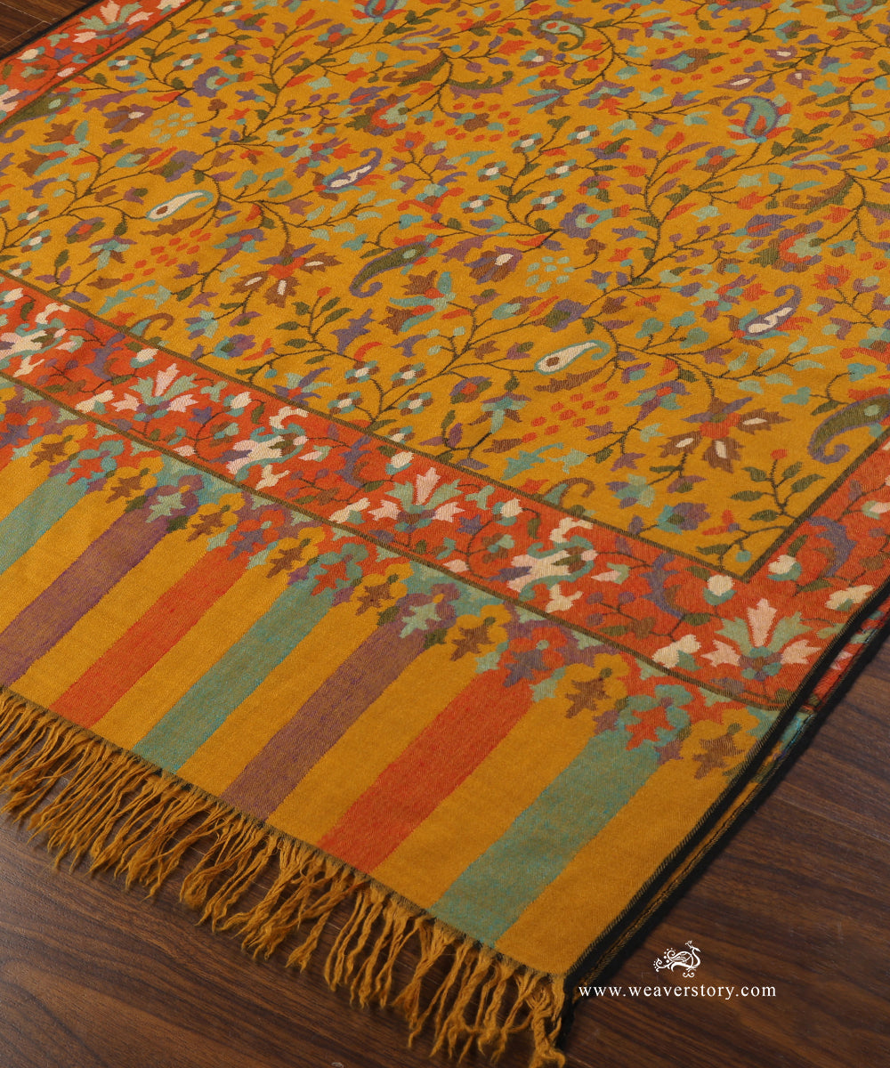 Mustard_Handwoven_Kani_Pure_Pashmina_Shawl_WeaverStory_03