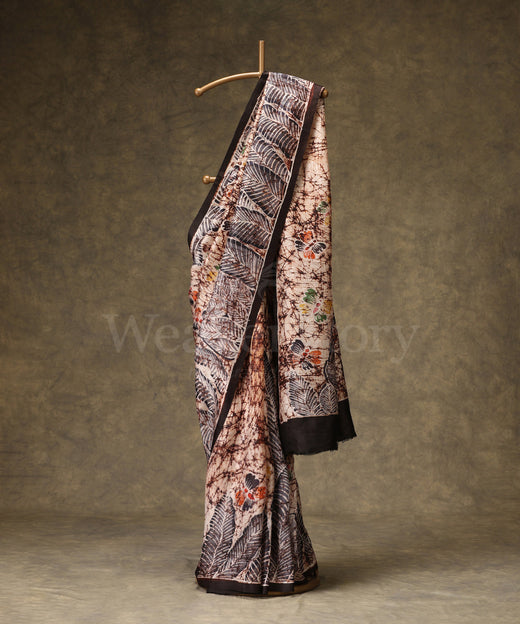 Black And Offwhite Handloom Pure Mulberry Silk Hand Batik Saree With Leaf Motif On Pallu