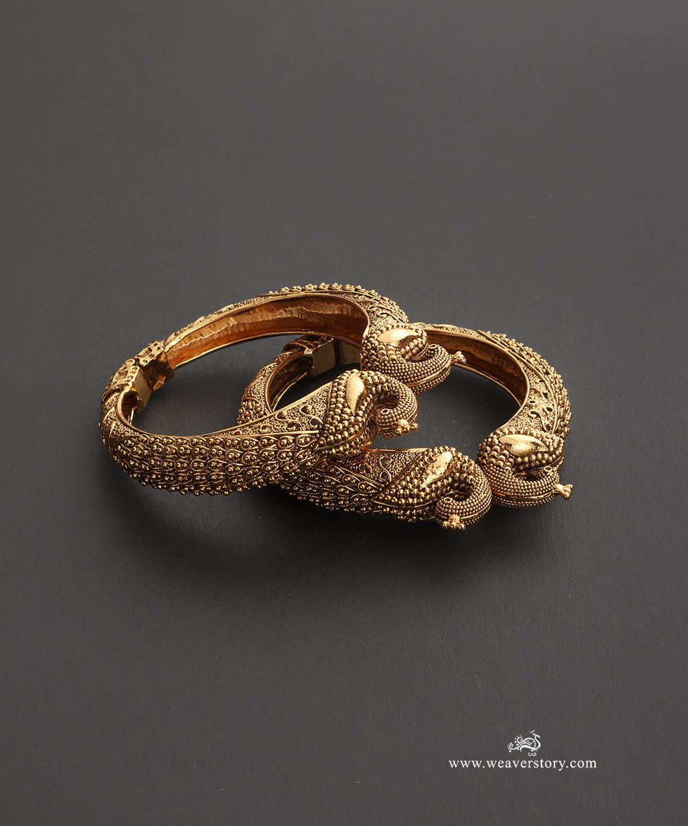 Aleena Handcrafted Gold Plated Alloy Bangles Set