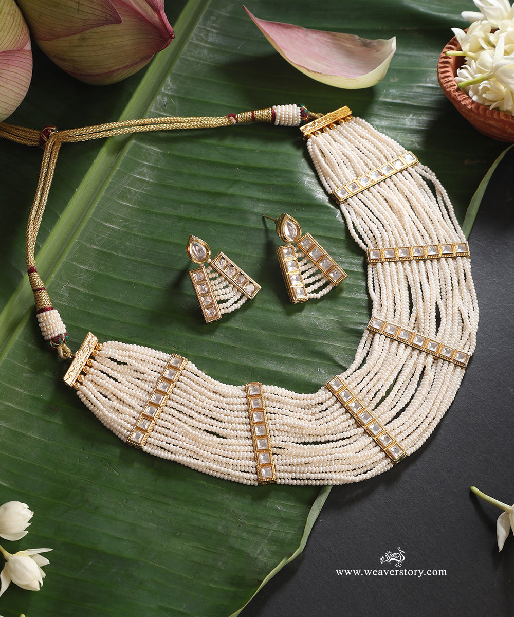 Ariba_Handcrafted_Alloy_Multistrand_Moti_Necklace_Set_With_Gold_Plating_WeaverStory_01
