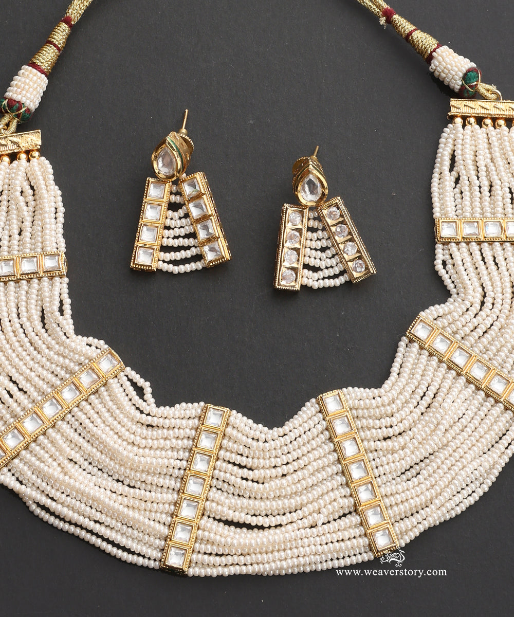 Ariba_Handcrafted_Alloy_Multistrand_Moti_Necklace_Set_With_Gold_Plating_WeaverStory_04