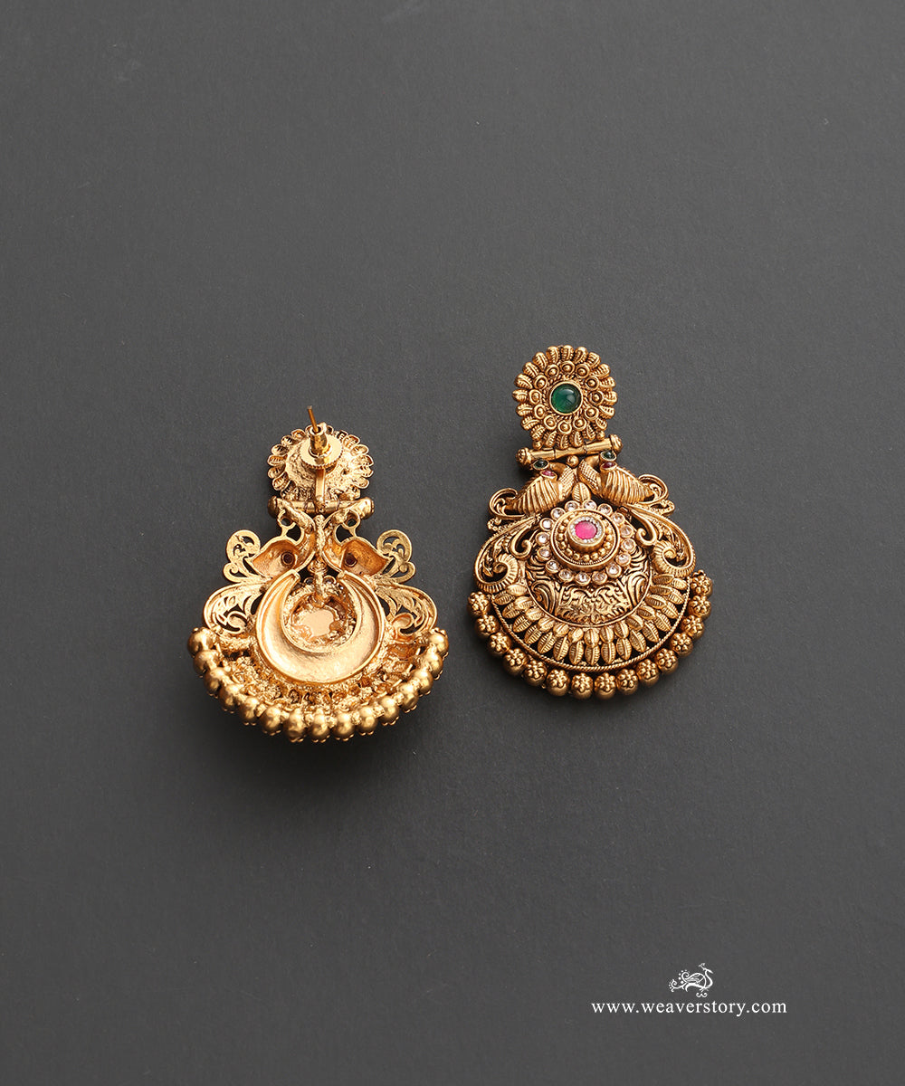Mehar_Handcrafted_Alloy_Necklace_Set_With_Earrings_And_Teeka_With_Gold_Plating_WeaverStory_03