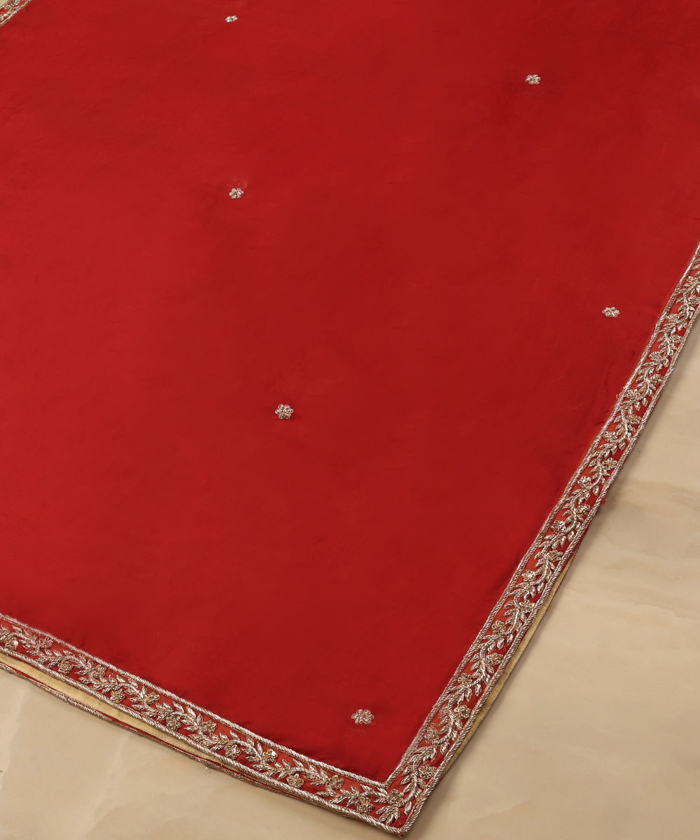 Handloom_Red_Pure_Silk_Dupatta_With_Zardozi_Border_WeaverStory_03