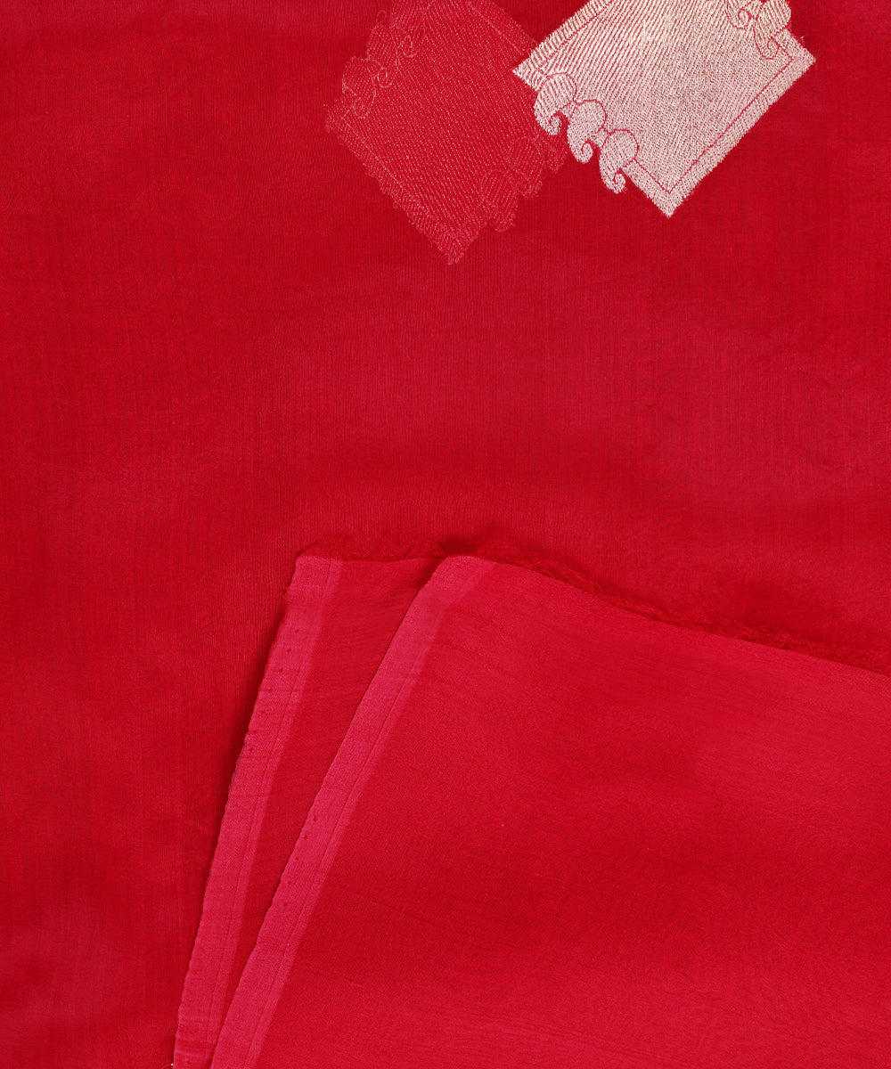 Ruby_Red_Handloom_Pure_Kora_Silk_Banarasi_Dupatta_With_Diamnond_Zari_Booti_WeaverStory_04