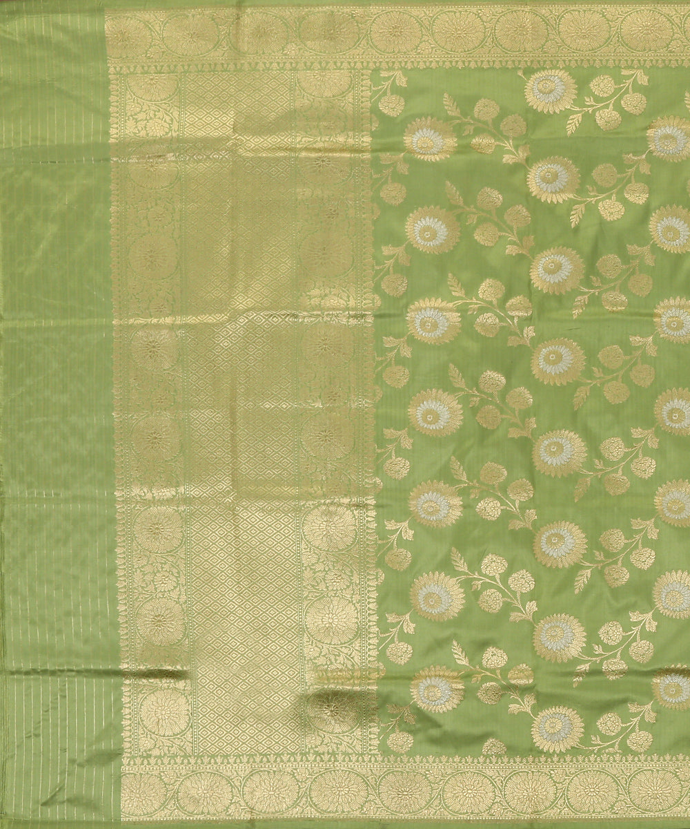 Cardamom_Handloom_Green_Pure_Katan_Silk_Banarasi_Dupatta_With_Sona_Rupa_Jaal_WeaverStory02