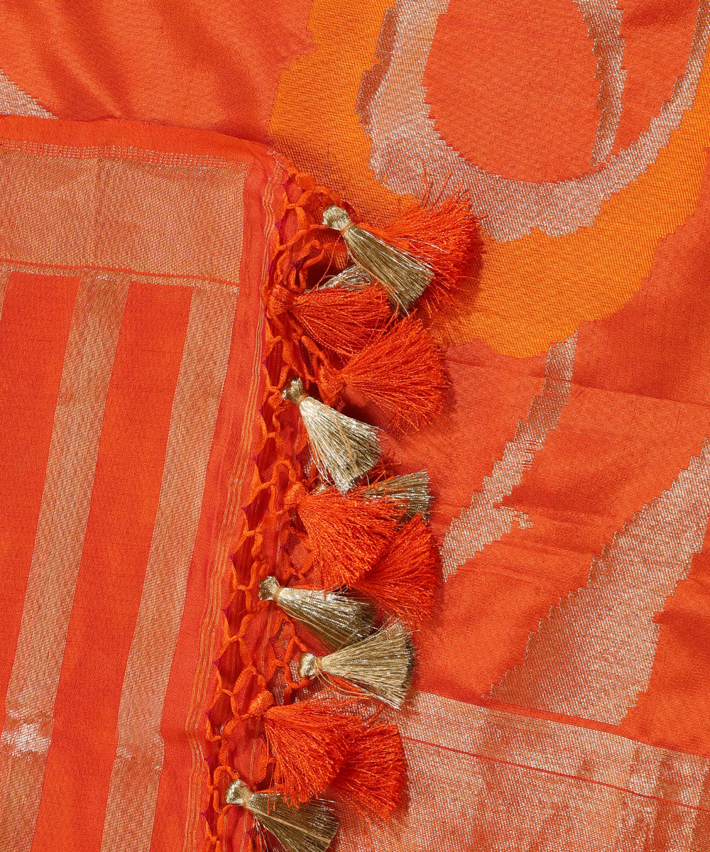 Orange_Handloom_Pure_Katan_Silk_Gyasar_Jangla_Banarasi_Dupatta_WeaverStory_04