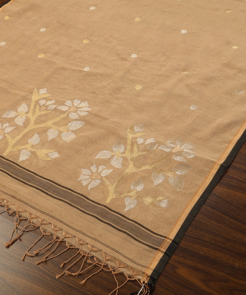 Brown_And_Black_Handloom_Pure_Linen_Tissue_Banarasi_Dupatta_With_Jamdani_Weave_WeaverStory_03
