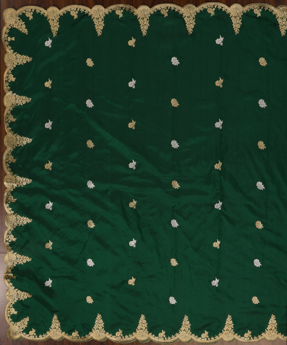 Handloom_Green_Pure_Katan_Silk_Banarasi_Dupatta_With_Scalloped_Border_And_Kadhwa_Booti_WeaverStory_02