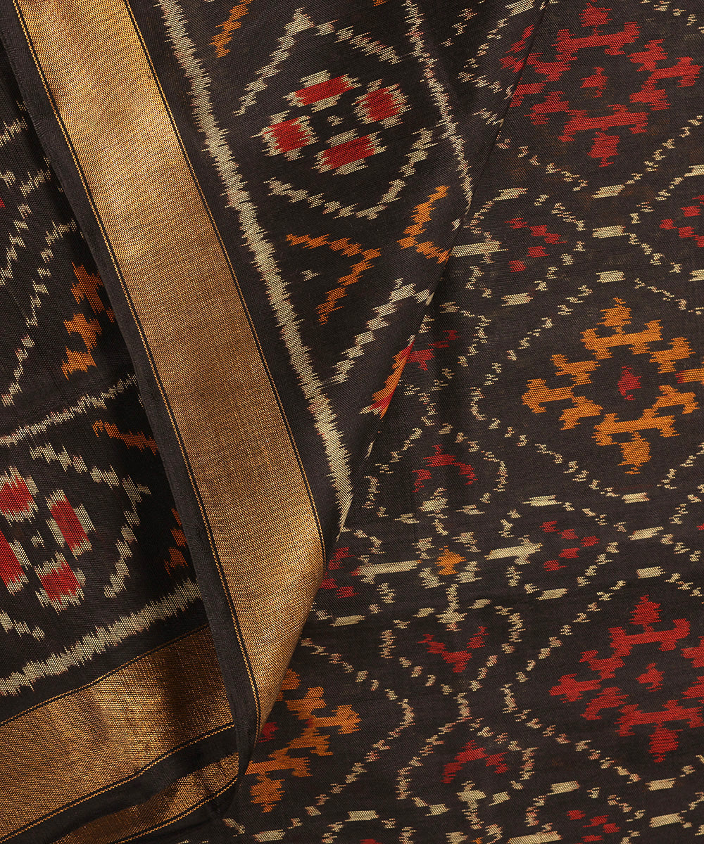 Handloom_Black_Pure_Mulberry_Silk_Ikat_Patola_Dupatta_With_Tissue_Border_WeaverStory_04