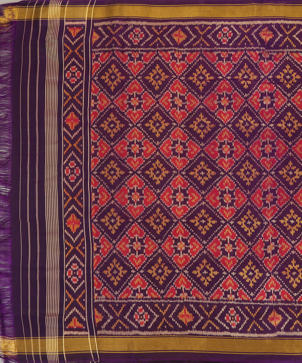 Handloom_Purple_Mulberry_Silk_Ikat_Patola_Dupatta_With_Gold_Tissue_Border_WeaverStory_02