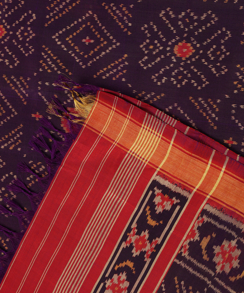 Handloom_Purple_Mulberry_Silk_Ikat_Patola_Dupatta_With_Maroon_Border_WeaverStory_04
