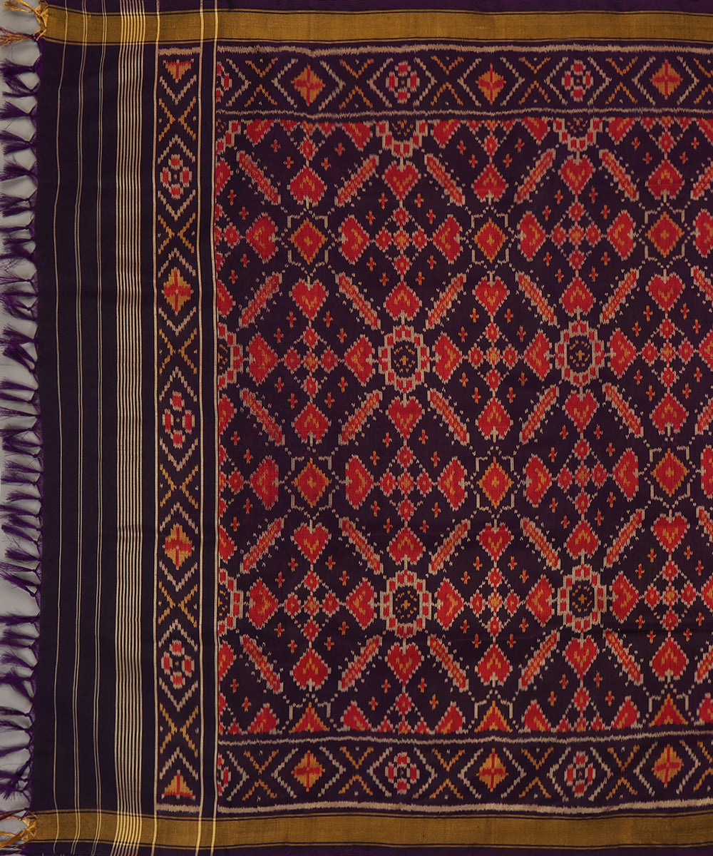 Handloom_Purple_Mulberry_Silk_Ikat_Patola_Dupatta_WeaverStory_02