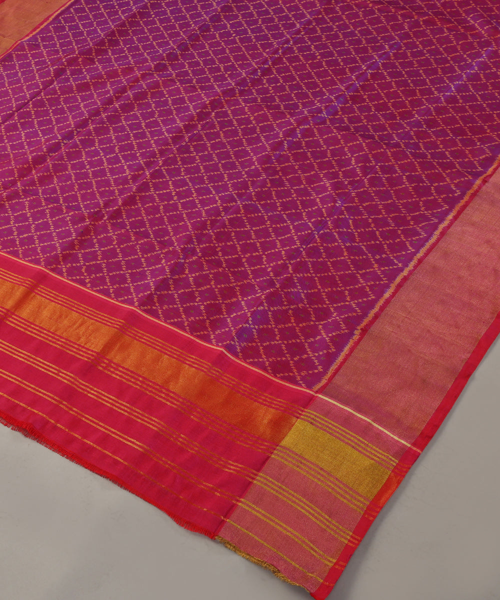 Handloom_Purple_Mulberry_Silk_Ikat_Patola_Dupatta_With_Tissue_Border_WeaverStory_03