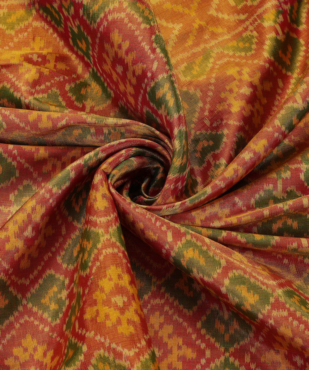 Handloom_Peach_And_Green_Tissue_Mulberry_Silk_Ikat_Patola_Dupatta_WeaverStory_05