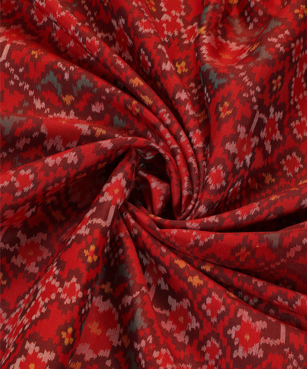 Handloom_Red_And_Maroon_Mulberry_Silk_Ikat_Patola_Dupatta_WeaverStory_05