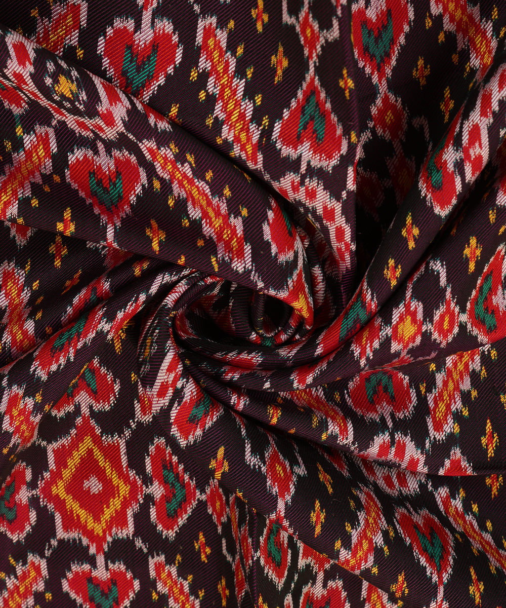 Handloom_Purple_Twill_Weave_Pure_Mulberry_Silk_Ikat_Patola_Dupatta_With_Goemtric_Border_WeaverStory_05
