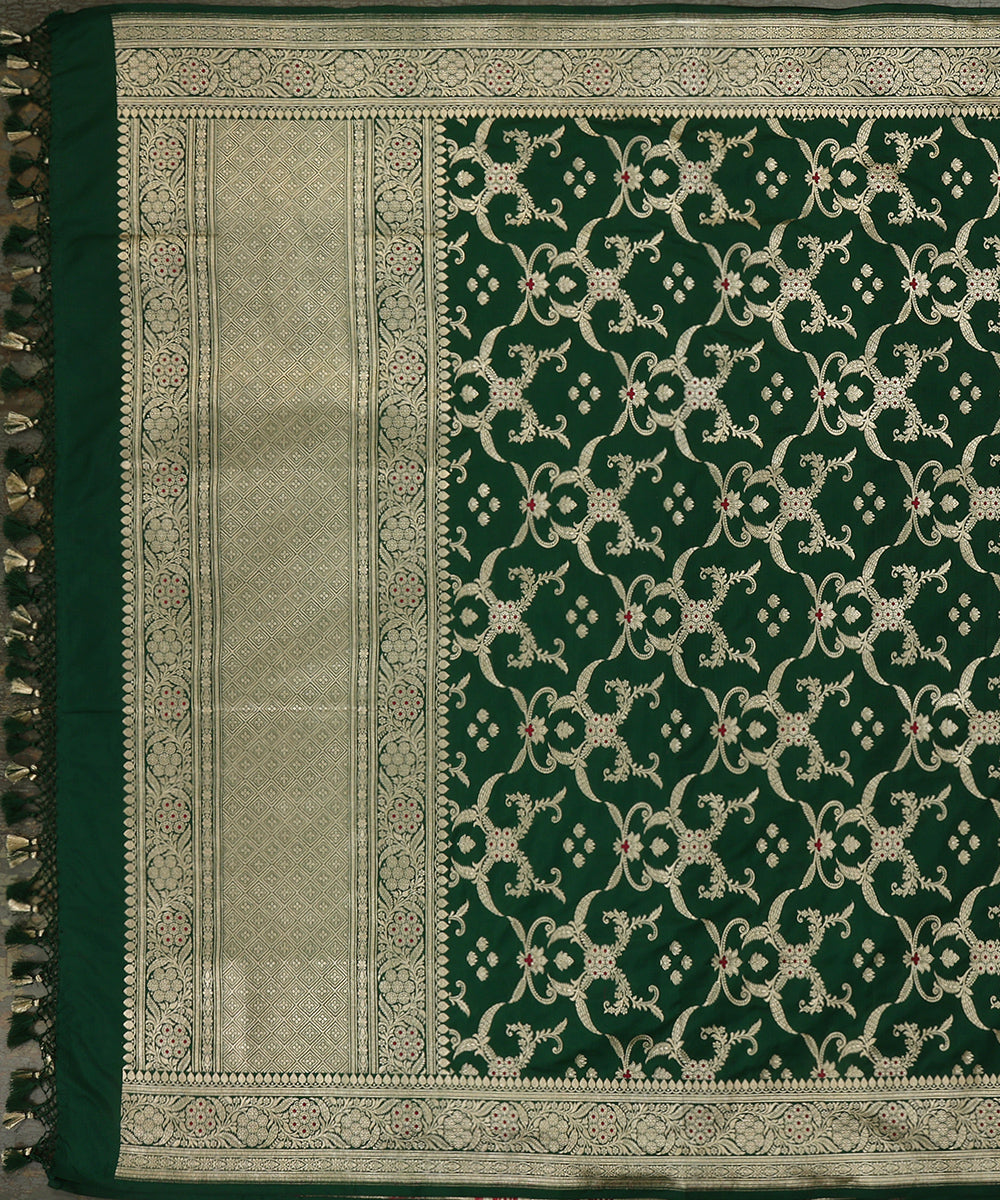 Handloom_Dark_Green_Pure_Katan_Silk_Cutwork_Banarasi_Dupatta_With_Meenakar_Jaal_WeaverStory_02