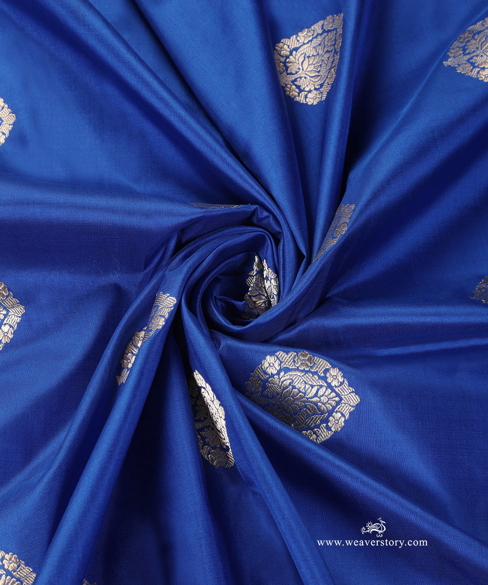 Electric_Blue_Handloom_Pure_Katan_Silk_Banarasi_Dupatta_With_Small_Kadhwa_Boota_And_Saffron_Border_WeaverStory_05