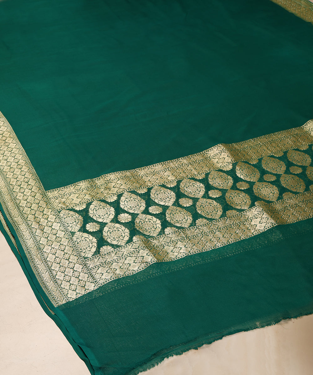 Green_Handloom_Pure_Georgette_Duptta_With_Gold_Zari_Border_WeaverStory_03