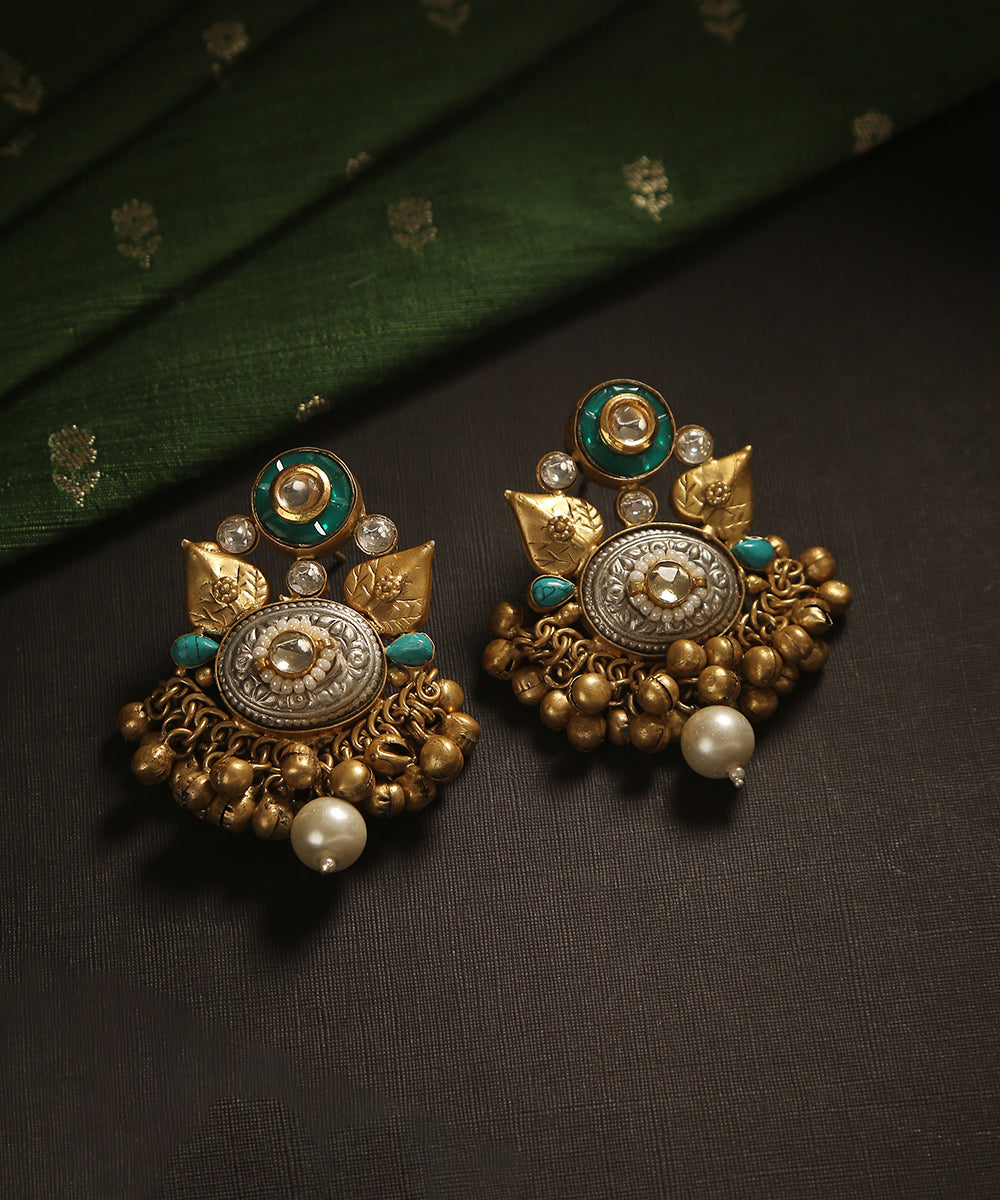 Aabdar_Handcrafted_Earrings_With_Leaf_Motifs_And_Ghungaroo_WeaverStory_01