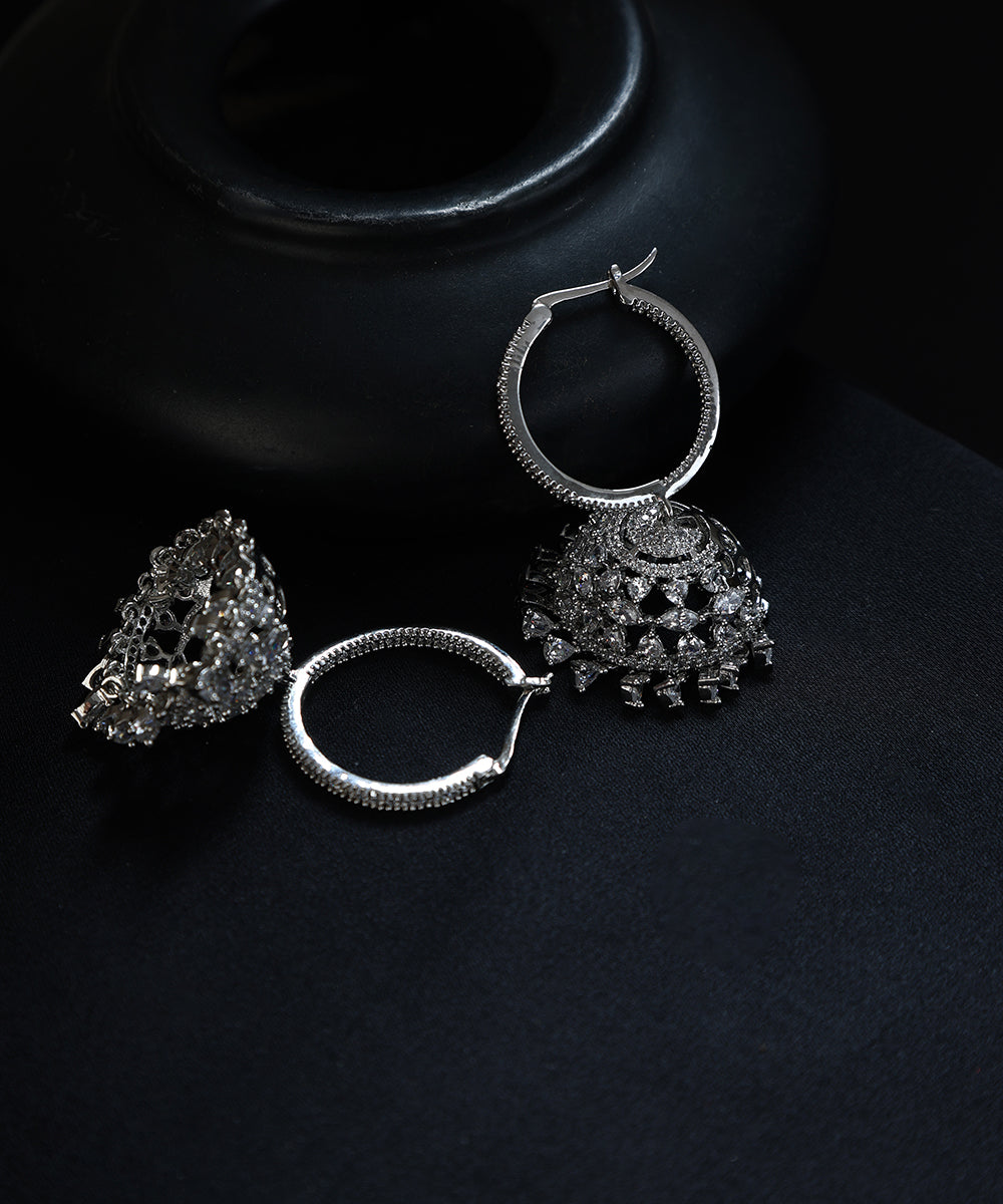 Kardama_Handcrafted_Jhumki_With_Semi_Precious_Stones_WeaverStory_02