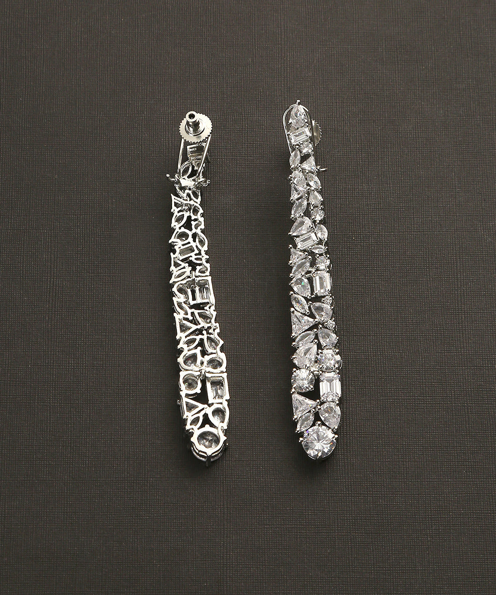 Yahana_Handcrafted_Earrings_With_Semi_Precious_Stones_WeaverStory_02