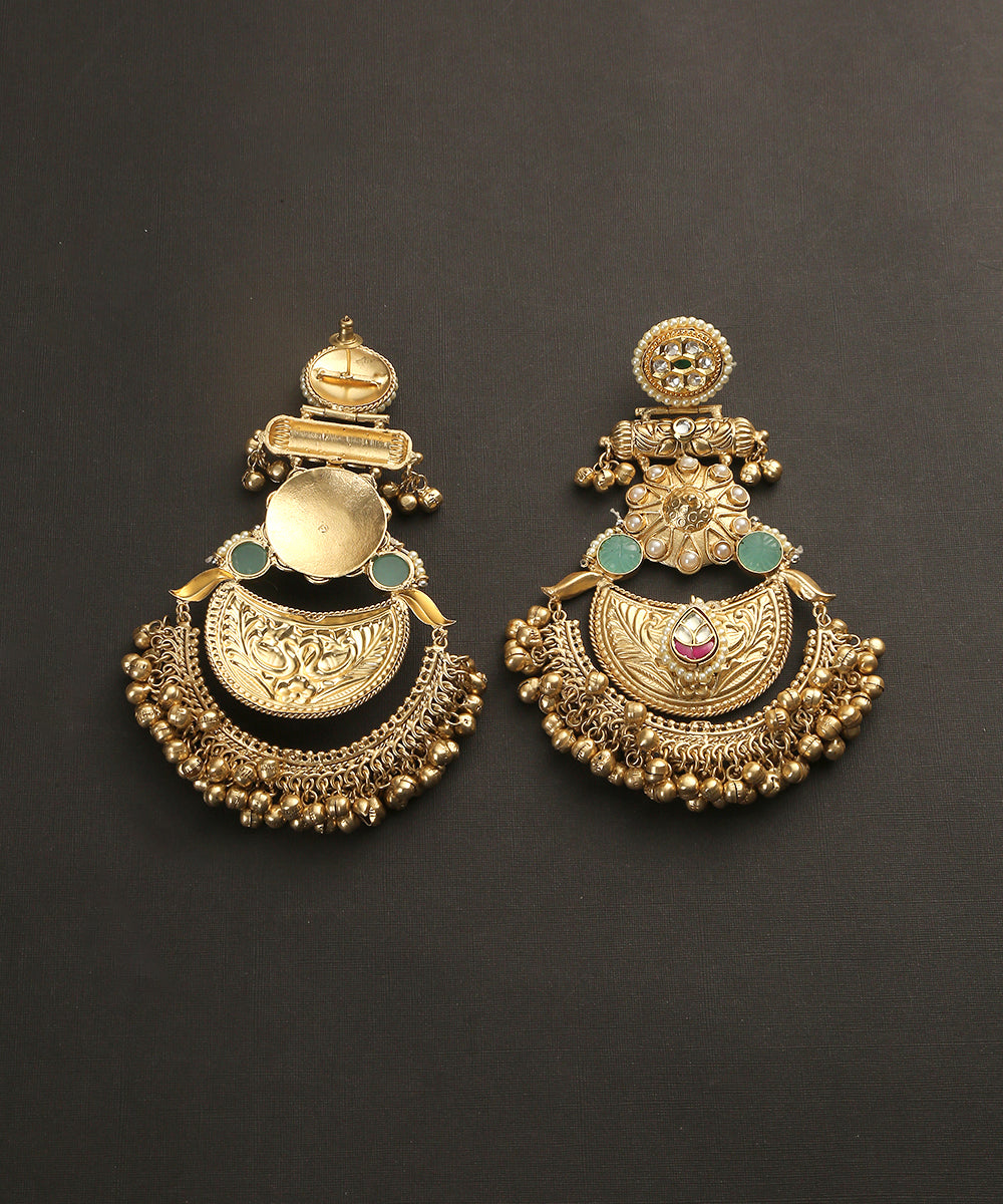 Yushfa_Handcrafted_Golden_Chandbali_With_Ghungaroo_WeaverStory_03