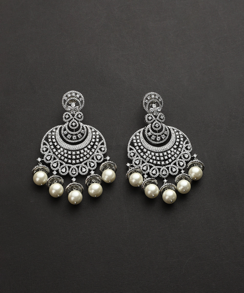 Daya_Handcrafted_Chandbali_With_Semi_Precious_Stones_And_Pearls_WeaverStory_02