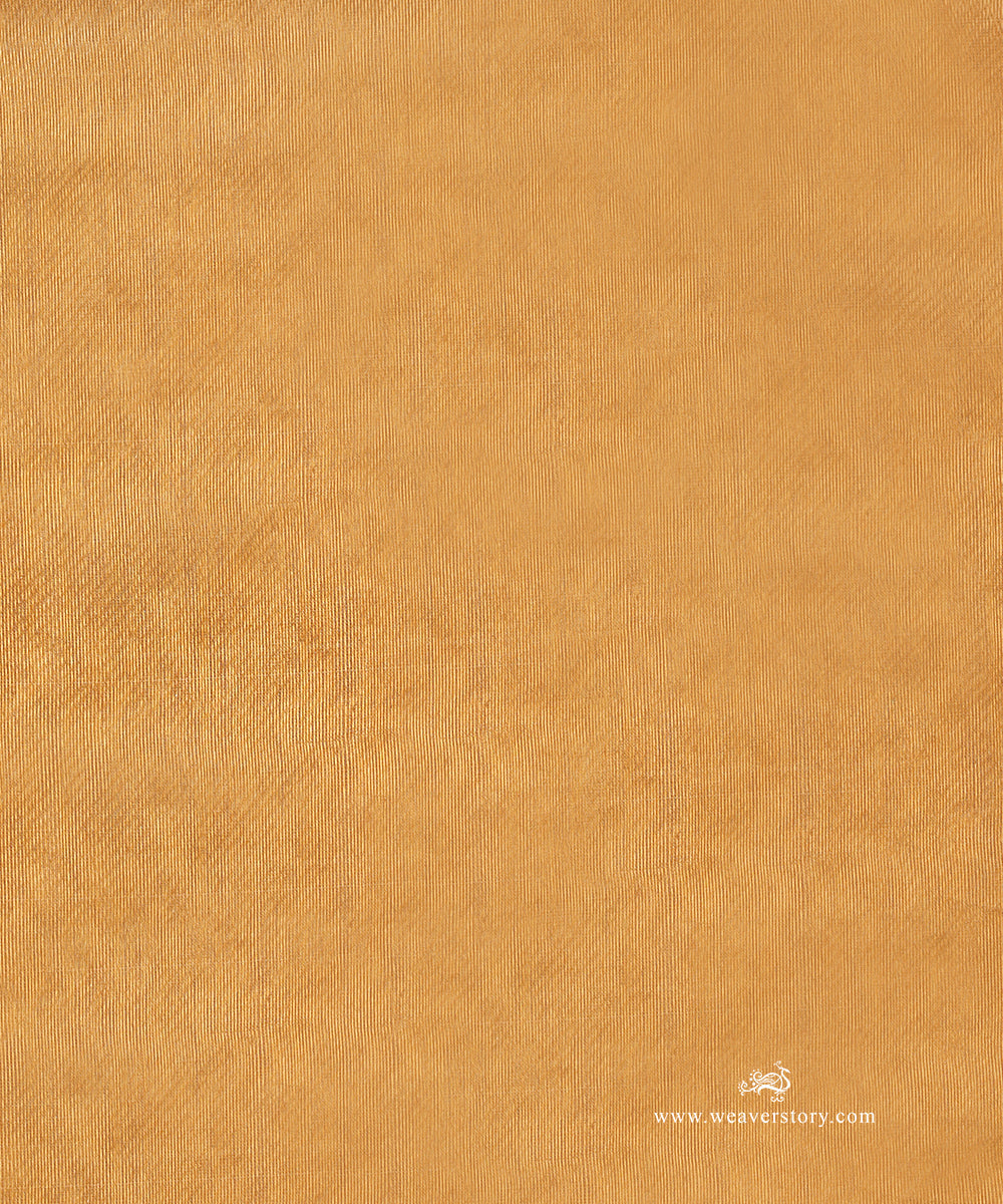 Handloom_Gold_Pure_Tissue_Chanderi_Fabric_WeaverStory_03