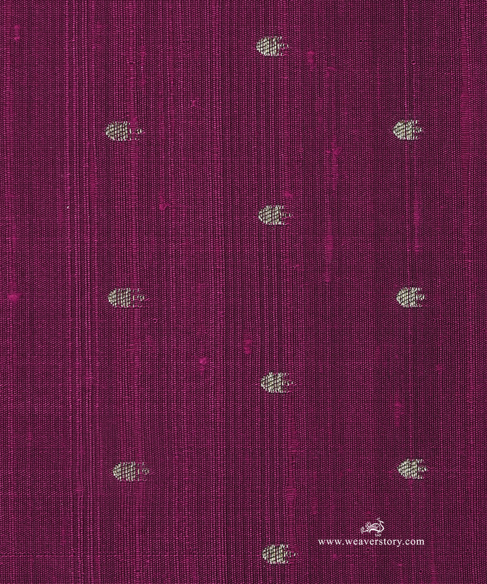 Handloom_Purple_Pure_Raw_Silk_Banarasi_Fabric_With_Small_Zari_Booti_WeaverStory_03